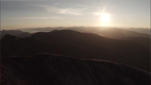 Spectacular aerial shot on Sgurr a'Mhaim mountain, Scottish Highlands — Stock Video