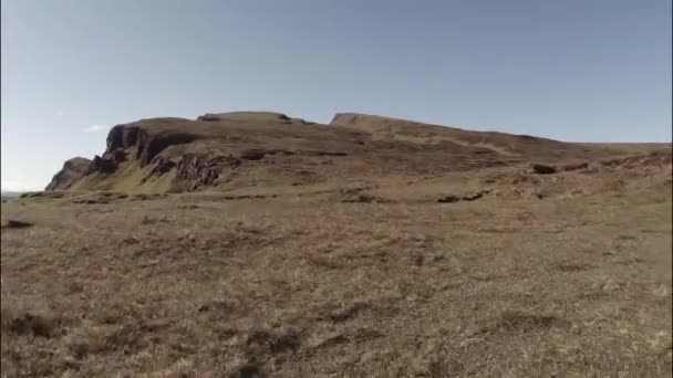 Повітряний постріл Quairang Скай, Шотландія — стокове відео