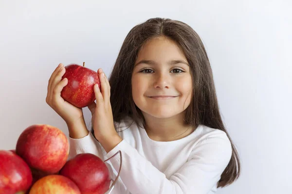 Portrait Smiling Little Girl Holding Red Apple 로열티 프리 스톡 사진