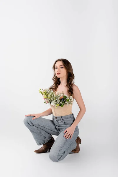 Stylish Young Model Bouquet Blouse Posing Grey Background — Stock Photo, Image