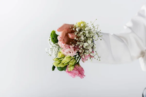 Ausgeschnittene Ansicht Einer Frau Mit Verschiedenen Blumen Ärmel Des Blazers — Stockfoto