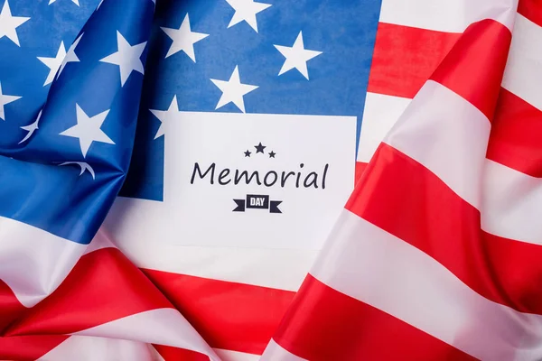Vista Superior Tarjeta Con Letras Del Día Conmemorativo Bandera Americana —  Fotos de Stock