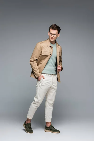 Full Length Stylish Man Posing Hand Pocket Grey — Stock Photo, Image