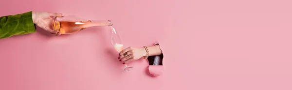 Cropped View Man Pouring Champagne Woman Glass Hole Pink Background — Stock Photo, Image