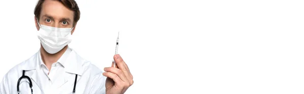 Blurred Doctor Medical Mask Holding Syringe Isolated White Banner — Stock Photo, Image