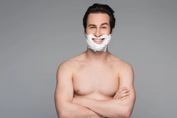 Hombre Feliz Sin Camisa Con Espuma Afeitar Cara Posando Con —  Fotos de Stock