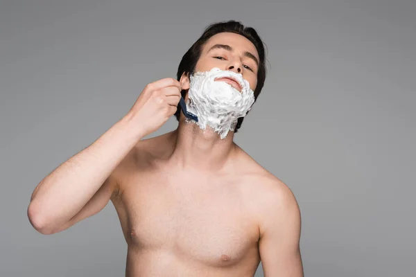 Young Man Foam Shaving Safety Razor Isolated Grey — Stock Photo, Image