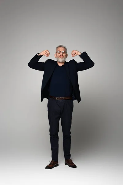 Full Length Middle Aged Business Man Glasses Suit Standing Clenched — Stock Photo, Image