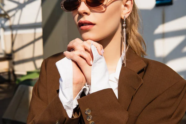 Young Model Earring Sunglasses Posing Clenched Hands — Stock Photo, Image