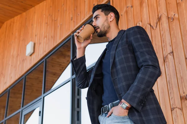 Low Angle View Arabian Manager Drinking Coffee Building Wooden Facade — Stockfoto