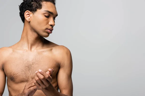 Shirtless African American Guy Perfect Skin Posing Isolated Grey Beauty — Stock Photo, Image