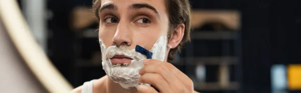 Young Man Shaving Mirror Safety Razor Banner — Stock Photo, Image