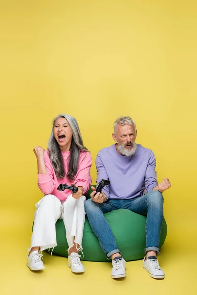 Kyiv Ukraine August 2021 Interracial Excited Middle Aged Couple Holding — Stock Photo, Image