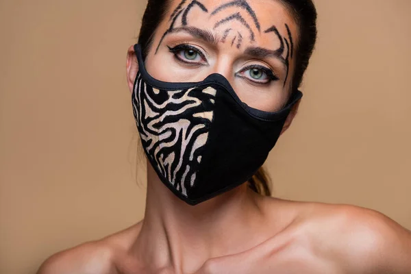 Young Model Tiger Makeup Animal Print Mask Looking Away Isolated — Stock Photo, Image