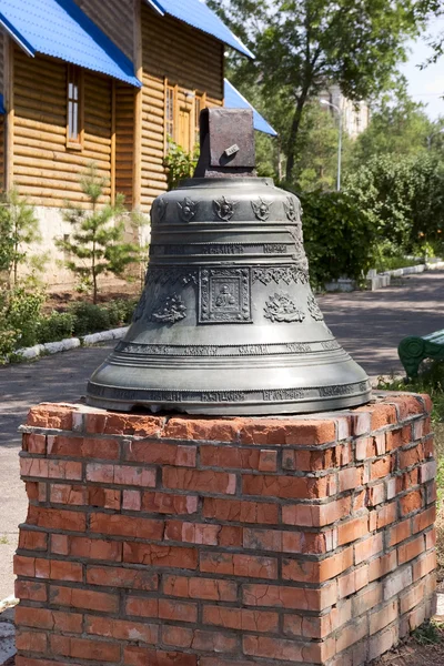Antigua campana de la iglesia — Foto de Stock