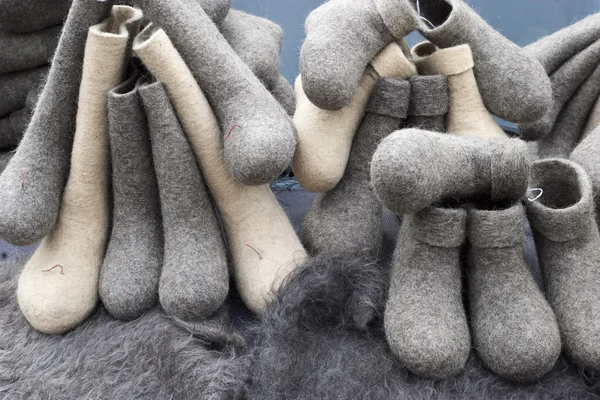 Kände stövlar. Nationella ryska vinter skor — Stockfoto