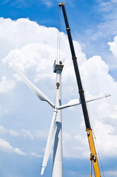 Installation av vindkraftverk — Stockfoto