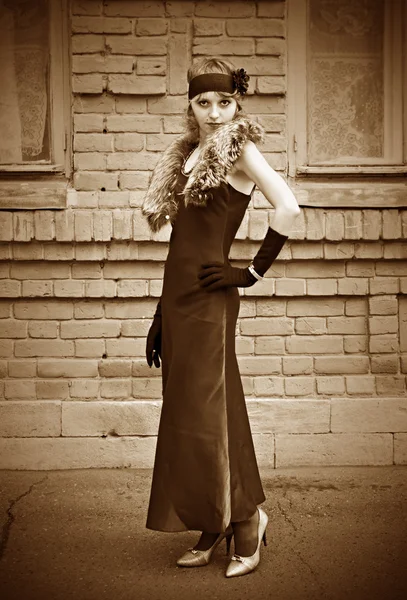 Vintage elbiseli kız. Retro Stilizasyon — Stok fotoğraf