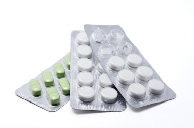 Beyaz bir arka plan üzerinde kabarcıklar Tablet