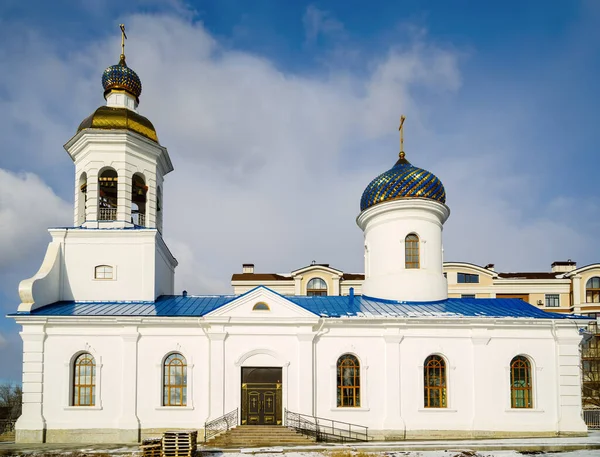 Obnova Vvedenskaya Kostel Břehu Uralu Zimě Fotografie Byla Pořízena Rusku — Stock fotografie