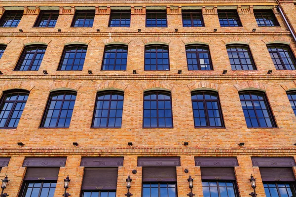 Detalj Fasaden Modern Kontorsbyggnad Loftstil Ombyggd Från Ett Gammalt Ångverk — Stockfoto