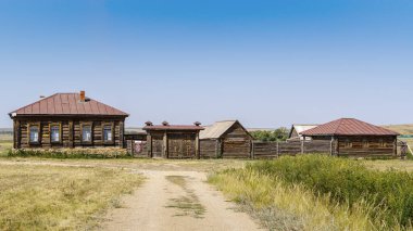 Arkaim, Chelyabinsk bölgesi, Rusya - 24 Ağustos 2021: Orenburg Kazak Müzesi Evi ve mülkü