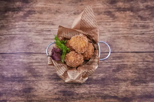 ApPEZER CROQUETTE HAM Ev yapımı ahşap masa