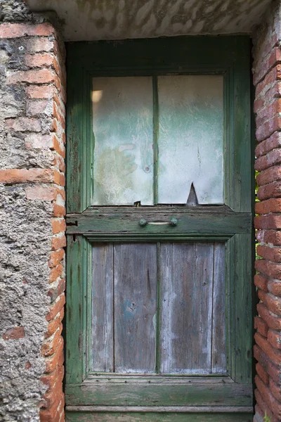 Old worn door — Stock Photo, Image