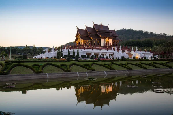 Ho kham luang, Royal Park Rajapruek, Chiangmai, Tailândia — Fotografia de Stock