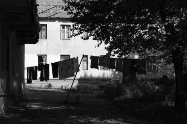 eski püskü evin arka plan üzerinde yıkama Yayınlanan