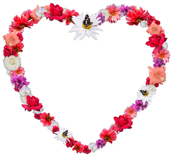 Beyaz arka plan üzerinde değişik çiçek güzel kalp yapılan