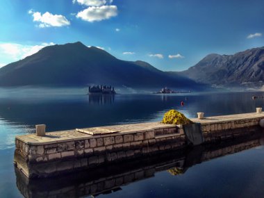 Perast Adaları