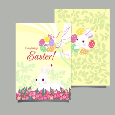 Corolla renkli Paskalya yumurtaları ve beyaz tavşanlı mutlu Paskalya kartpostalları.