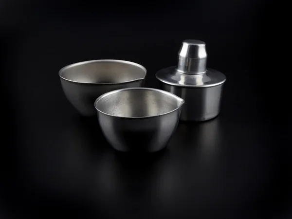 くちばし鋼、ステンレス鋼の芯とアルコール ランプの鉢 — ストック写真