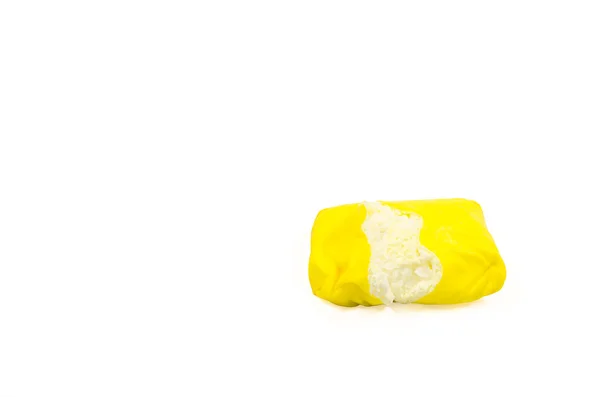 Sarı krep rulo ile krem doldurma