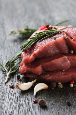 Sulu ham sığır eti biftek