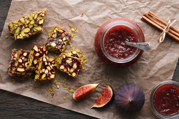 İncir reçeli ve Türk lokumu