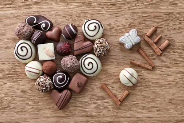 Çikolata şekerleme kalp