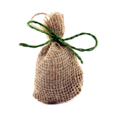 Beyaz arka planda küçük bir çuval bezi.