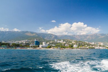 Yalta, Kırım, 3 Eylül 2015. Kırım 'daki Karadeniz kıyısındaki Yalta kenti