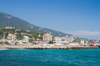 Yalta, Kırım, 3 Eylül 2015. Kırım 'daki Karadeniz kıyısındaki Yalta kenti