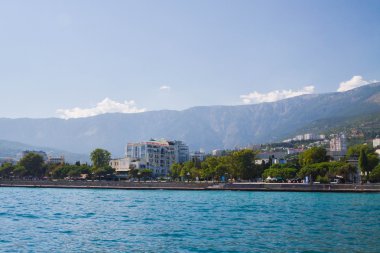 Yalta, Kırım, 3 Eylül 2015. Kırım 'daki Karadeniz kıyısındaki Yalta kenti