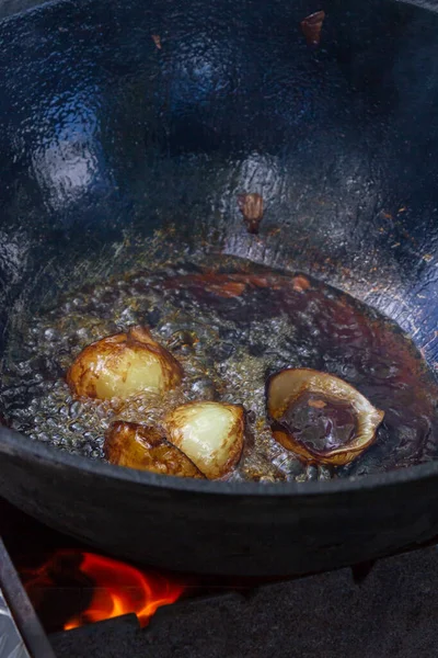 Cozinhar Pilaf Caldeirão Grelha Lado Fora Verão — Fotografia de Stock