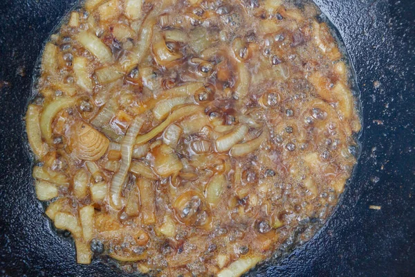 Pilaf Koken Een Ketel Grill Buiten Zomer — Stockfoto