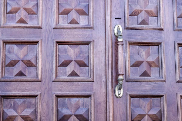 Porta de madeira — Fotografia de Stock