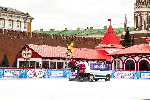 The GUM skating rink on the red square. — Stock Photo, Image