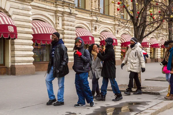 Moscow Russia March 2015 Tourists African Americans Red Square — Stock Photo, Image