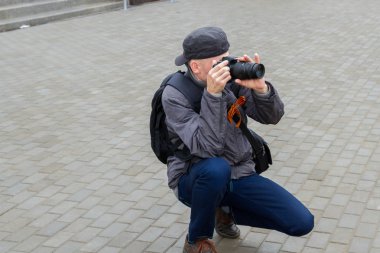 Anıtın açılışı seviyesindeki