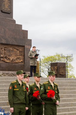 Açılması Stella ve çelenk memor döşeme