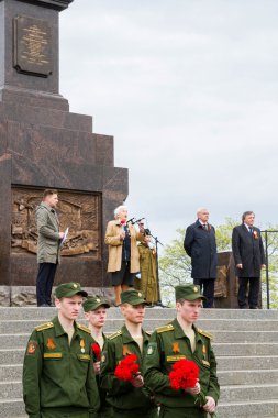 Açılması Stella ve çelenk memor döşeme
